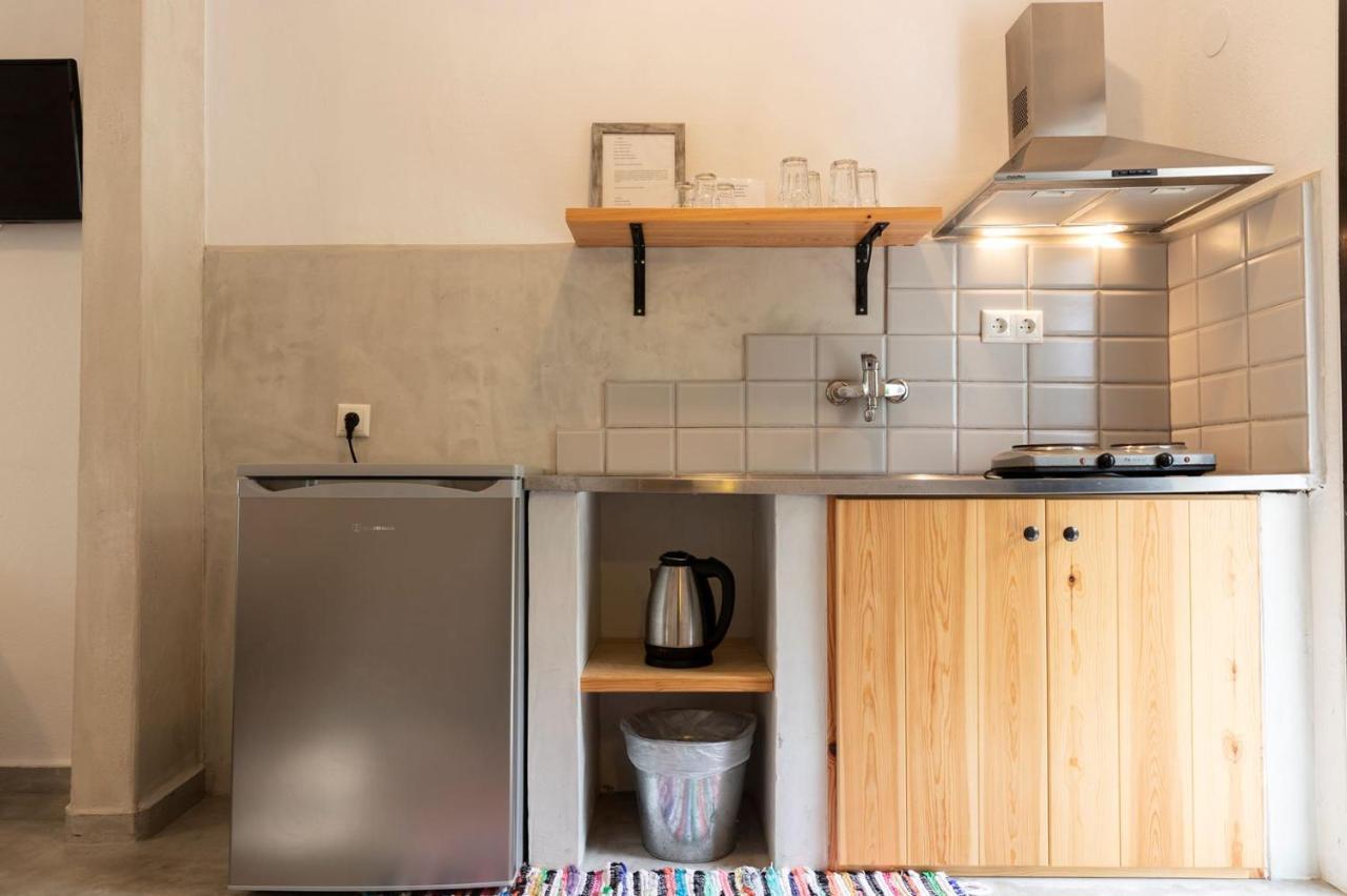 Gkaras Campsite & Apartments 乐托卡亚 外观 照片