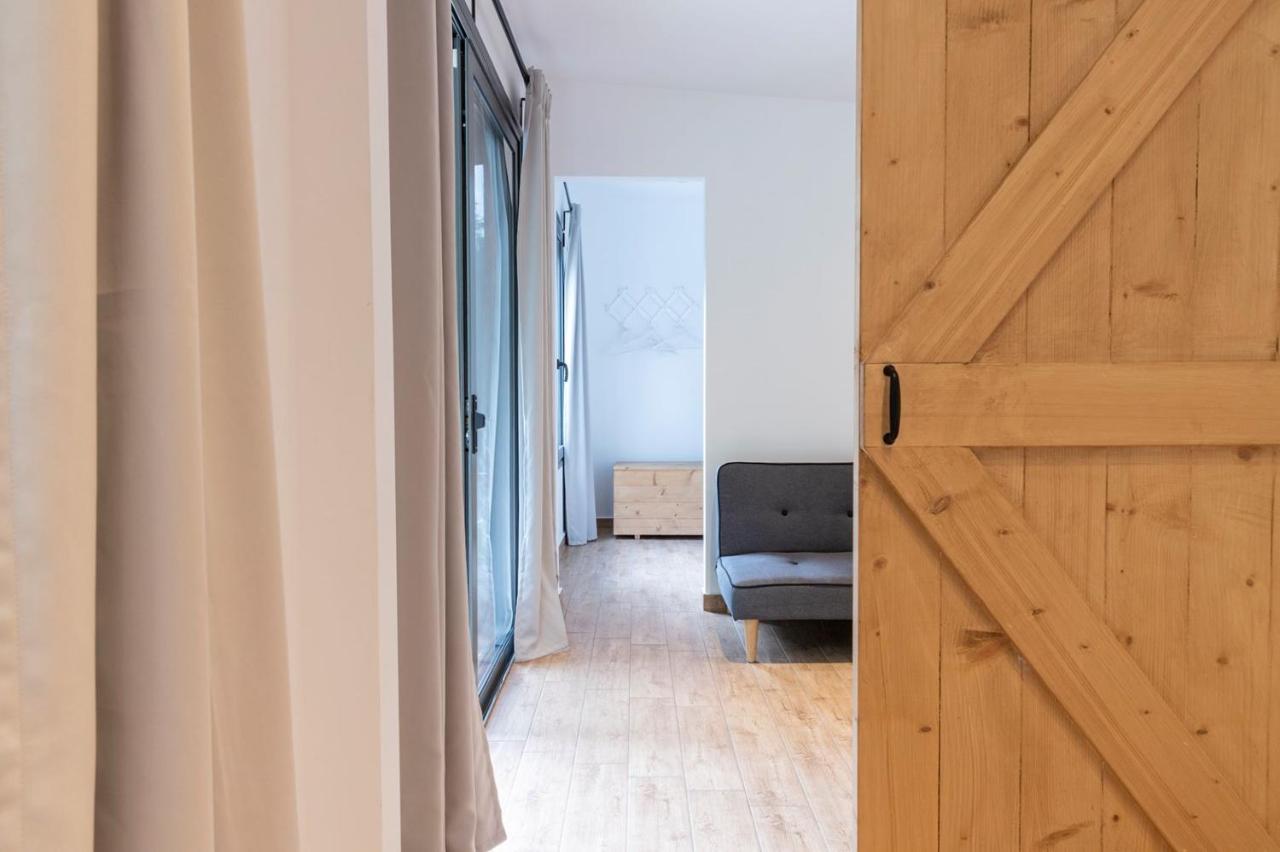 Gkaras Campsite & Apartments 乐托卡亚 外观 照片