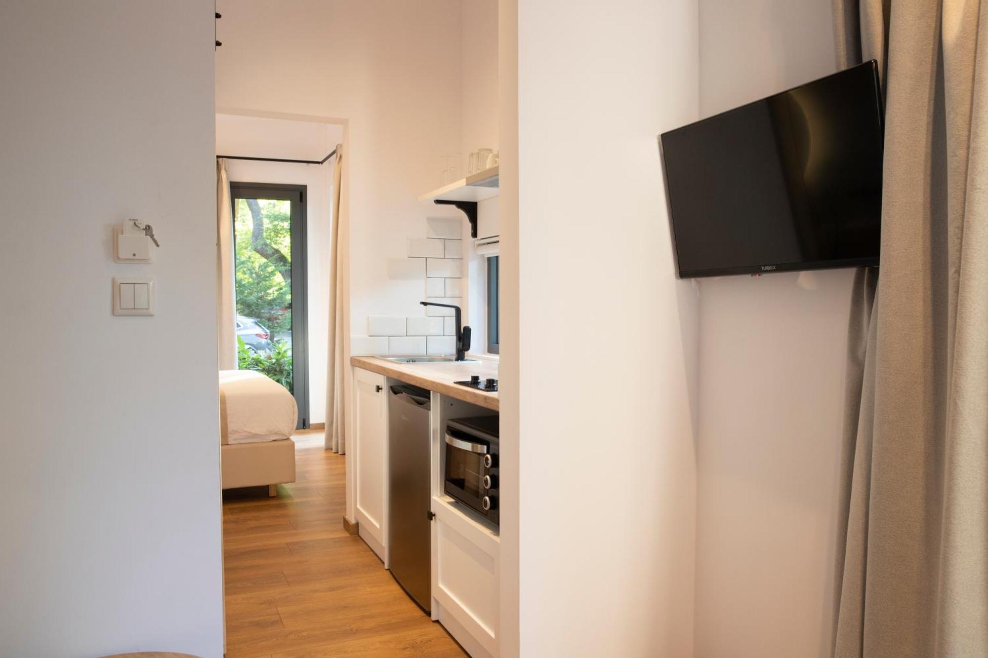 Gkaras Campsite & Apartments 乐托卡亚 外观 照片