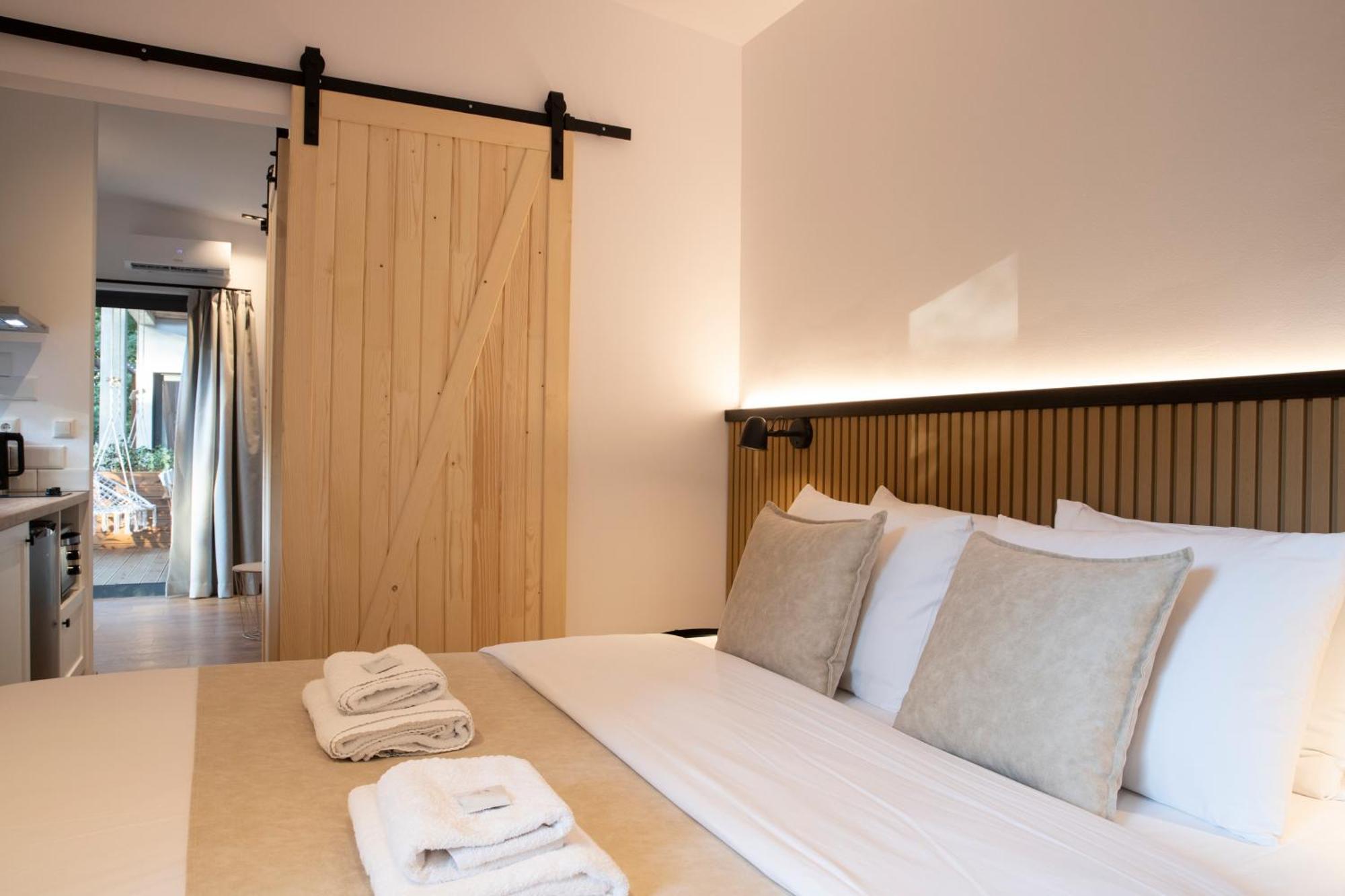 Gkaras Campsite & Apartments 乐托卡亚 外观 照片